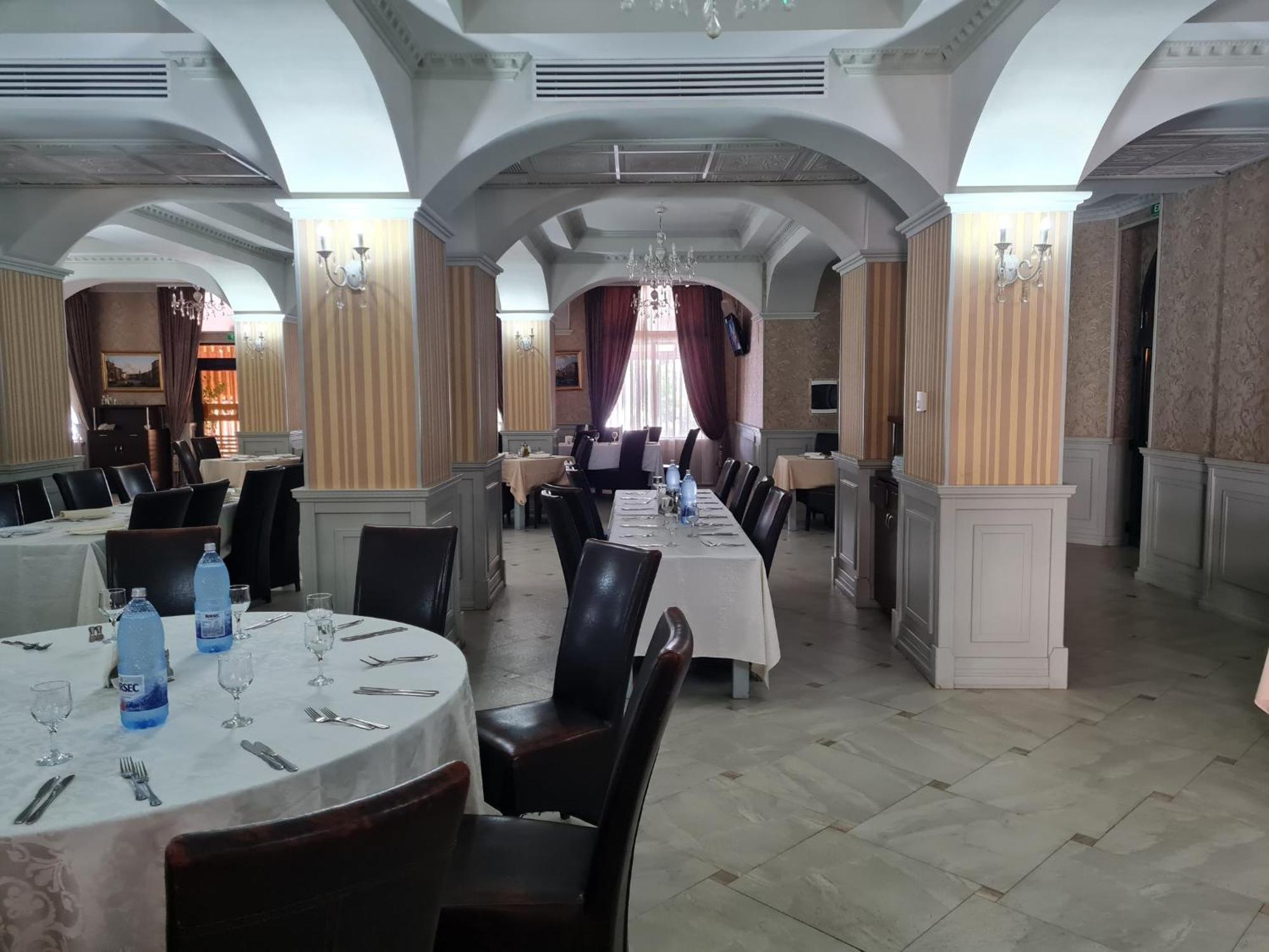 Hotel Valahia Targoviste Dış mekan fotoğraf