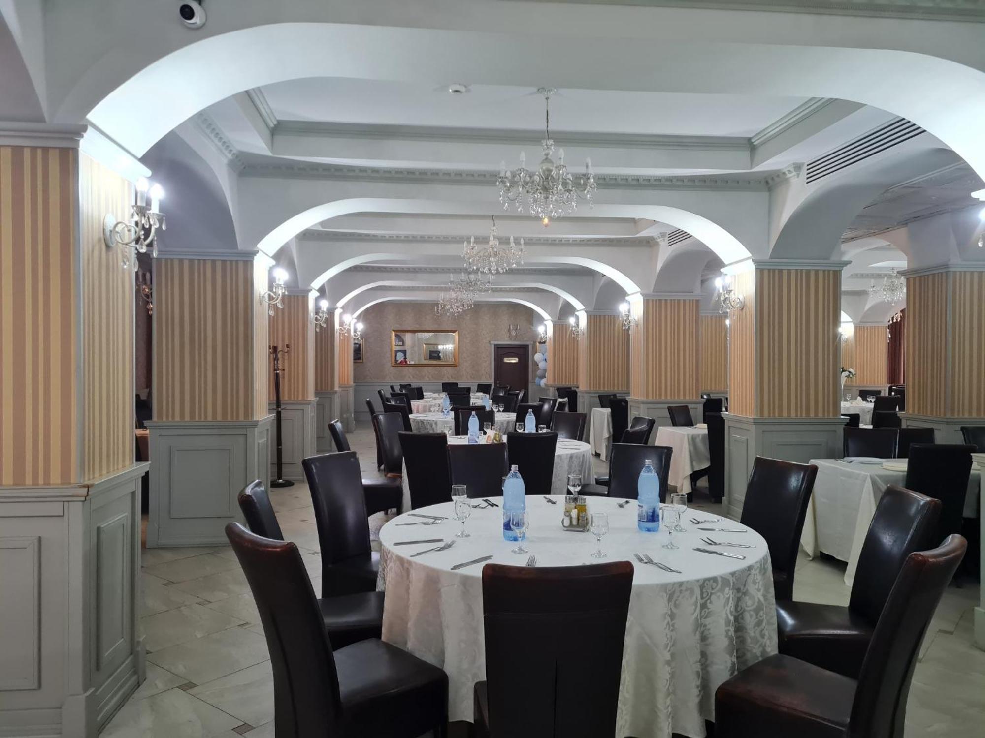 Hotel Valahia Targoviste Dış mekan fotoğraf