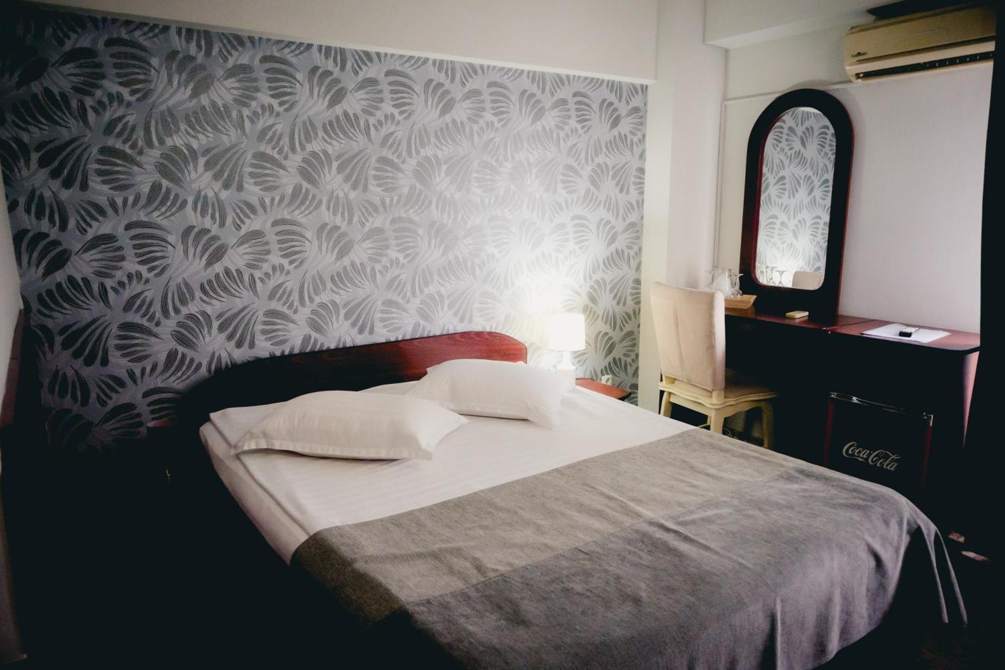 Hotel Valahia Targoviste Dış mekan fotoğraf