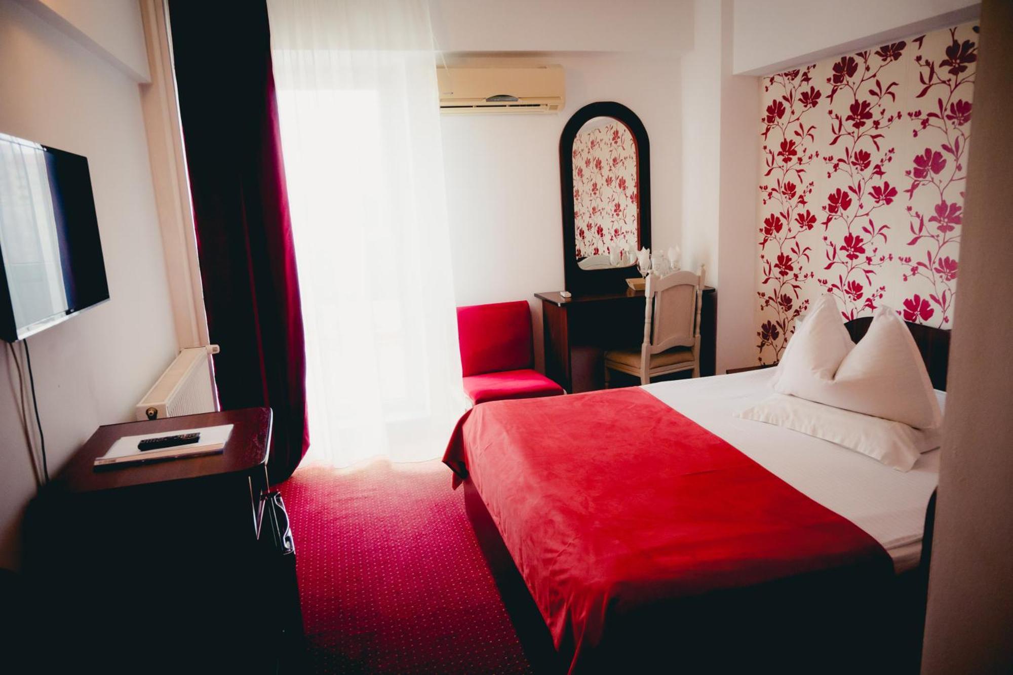 Hotel Valahia Targoviste Dış mekan fotoğraf