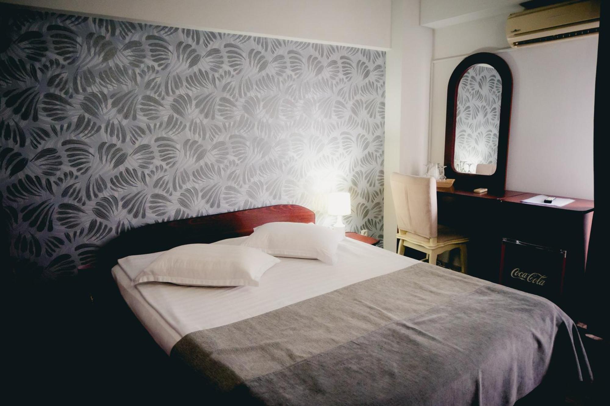 Hotel Valahia Targoviste Dış mekan fotoğraf