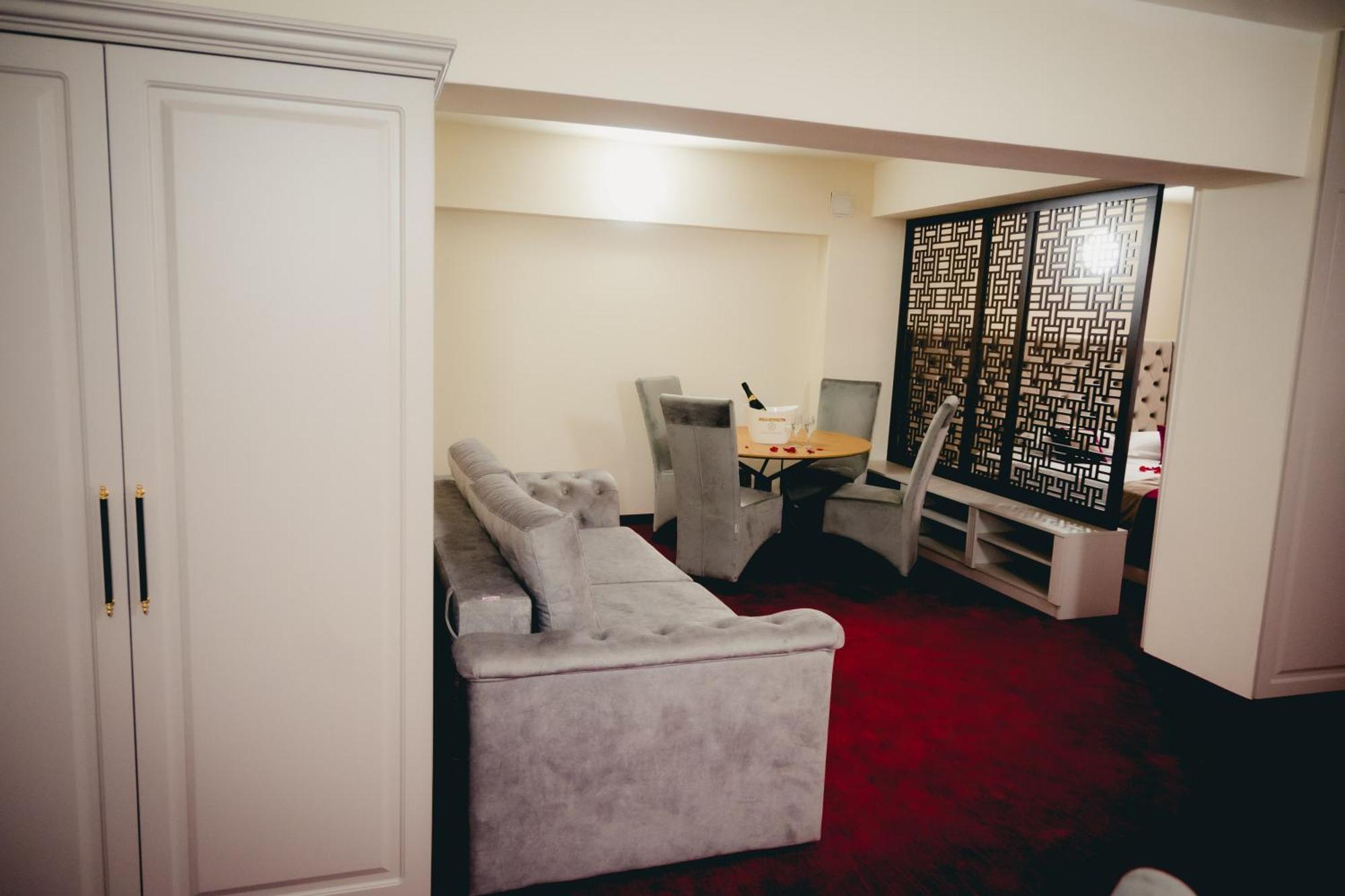 Hotel Valahia Targoviste Dış mekan fotoğraf
