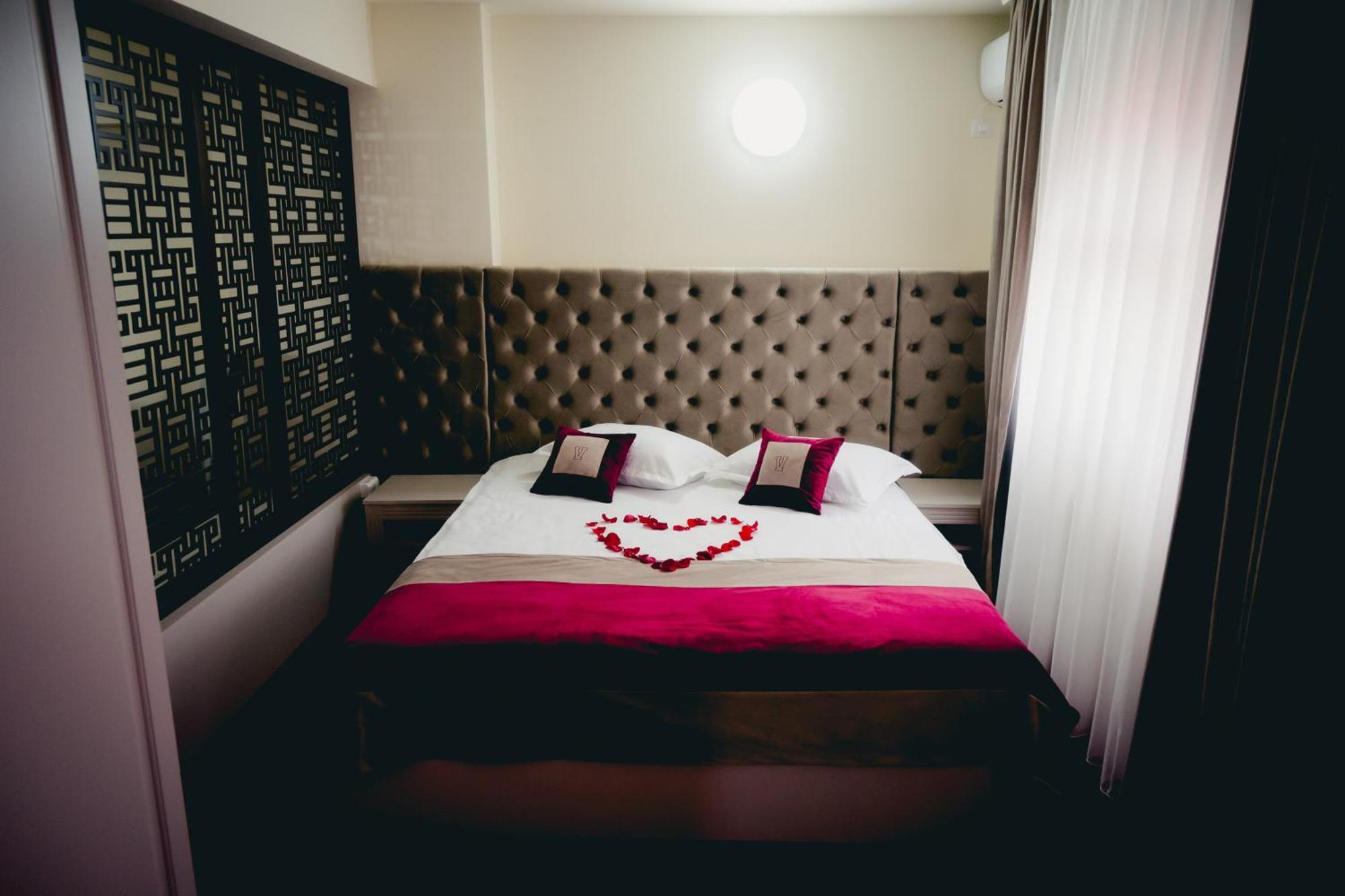 Hotel Valahia Targoviste Dış mekan fotoğraf