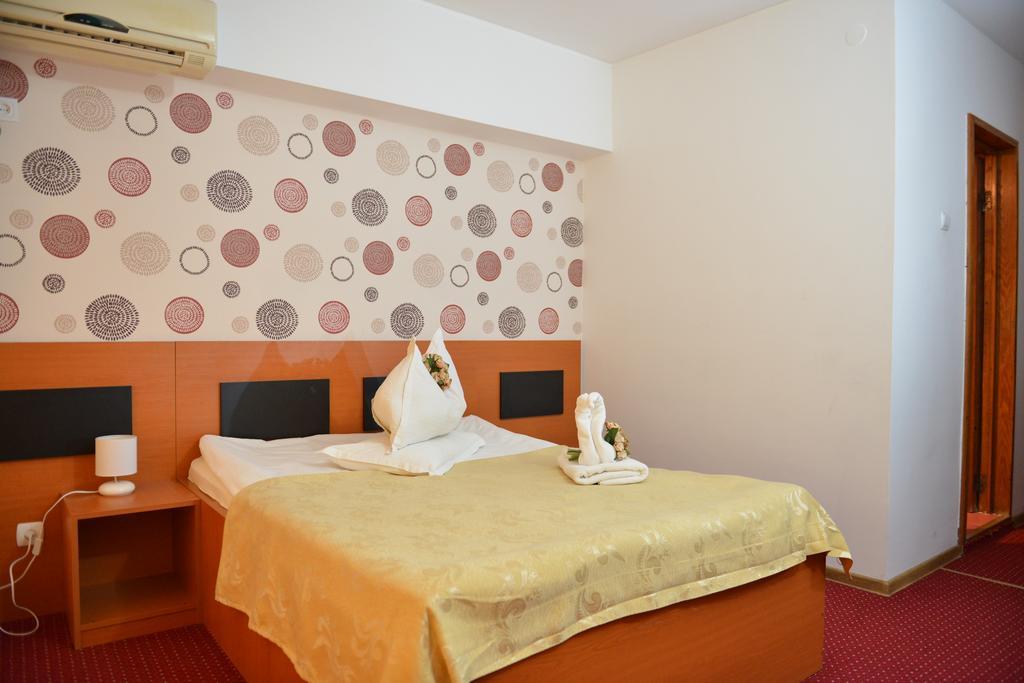 Hotel Valahia Targoviste Dış mekan fotoğraf