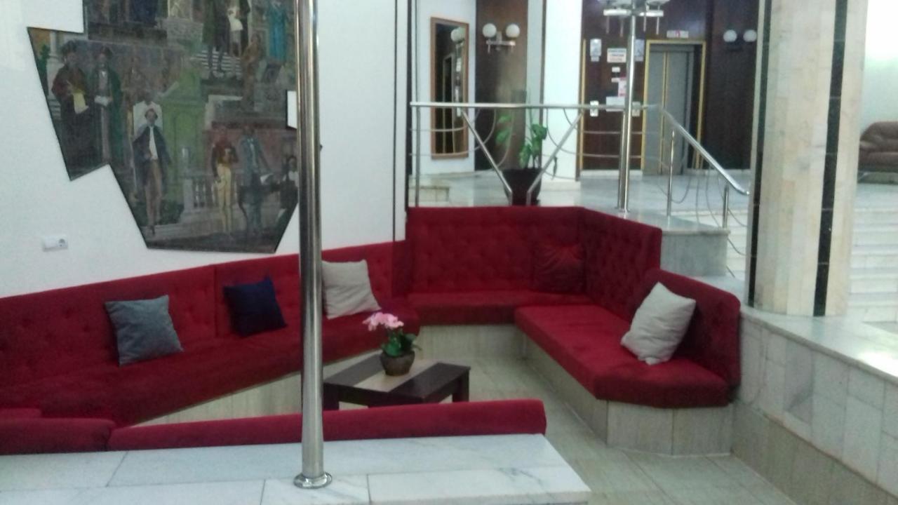 Hotel Valahia Targoviste Dış mekan fotoğraf